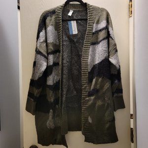 CY Fashion Camo open sweater M